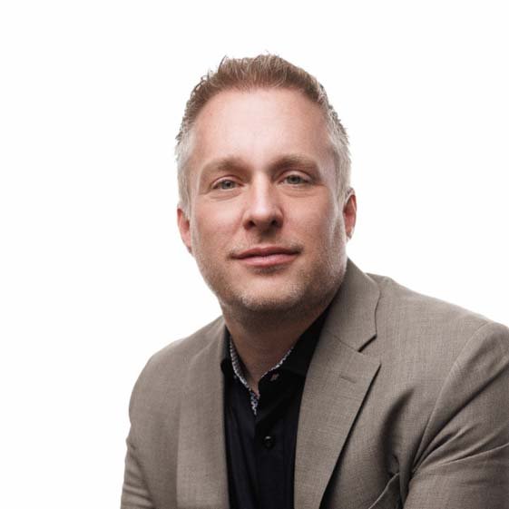 Headshot for Jason Anaya-Ledeboer