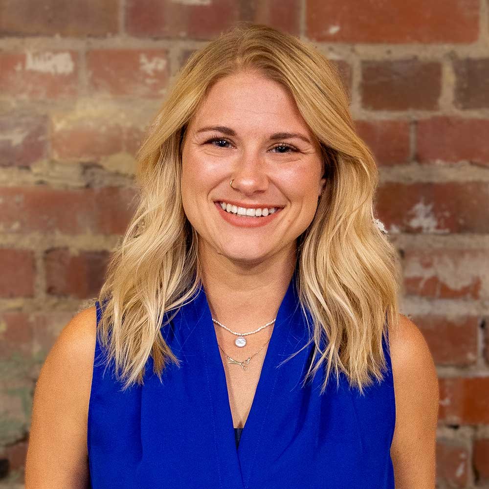 Headshot for Nicki Schiller